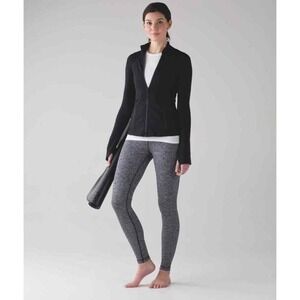 Lululemon Wunder Under Hi-Rise Tight 28" Grey Womens Size 6 Gym Yoga